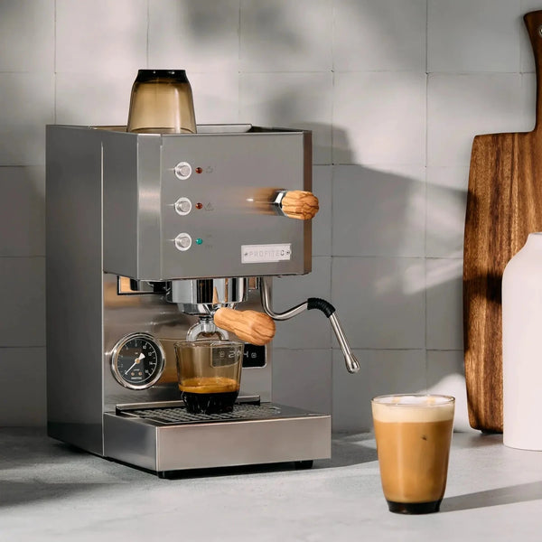 Magini tal-Espresso - Barista u Espresso