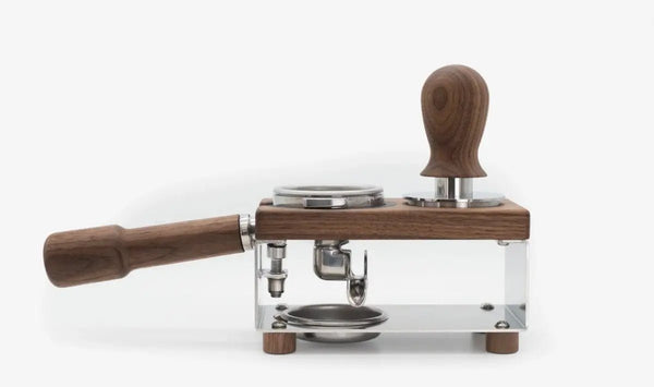 Stazzjon tat-tamping tal-espresso - Barista u Espresso