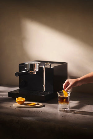 Magna tal-Espresso tas-Serje 1 għall-Ippreparar tal-Kafè - Iswed