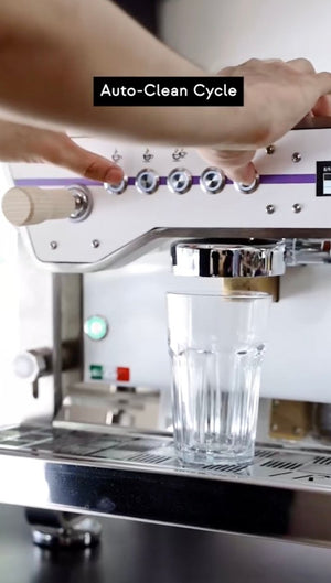 La Nuova Era IRON 2 - grupp Kommersiell multiboiler espressomaskin - Barista och Espresso